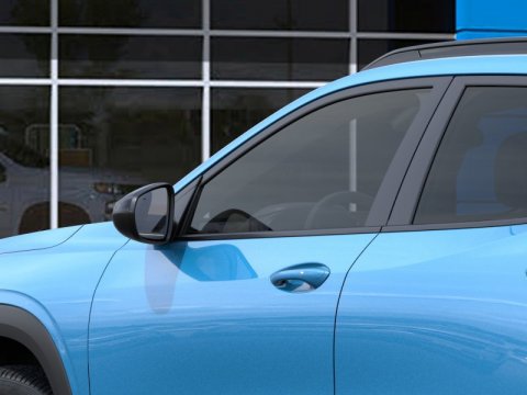New Marina Blue Metallic 2026 Chevrolet Trax LT FWD - photo 13 - Stock #261505