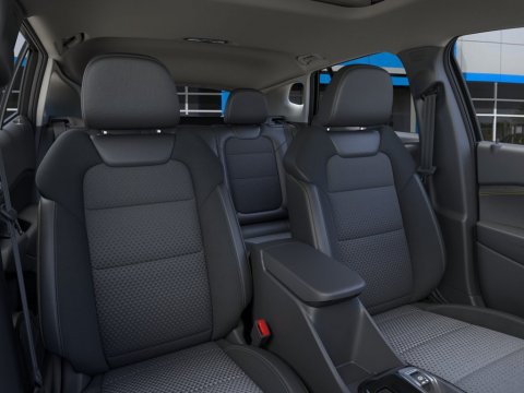 New Marina Blue Metallic 2026 Chevrolet Trax LT FWD - photo 17 - Stock #261505