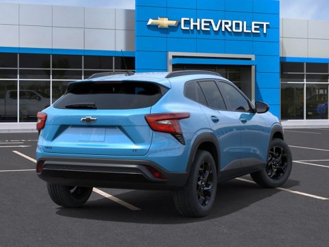 New Marina Blue Metallic 2026 Chevrolet Trax LT FWD - photo 5 - Stock #261505