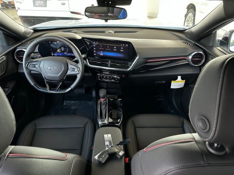 New Summit White 2026 Chevrolet Trax 2RS FWD - photo 21 - Stock #261108
