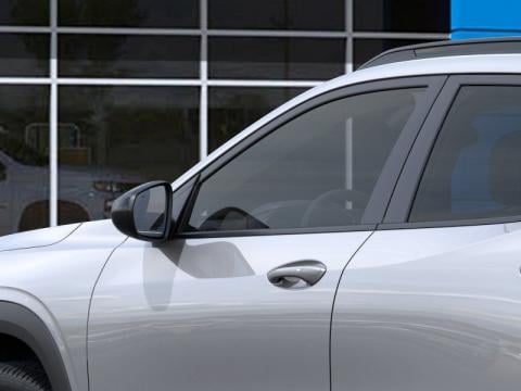 New Sterling Gray Metallic 2026 Chevrolet Trax 2RS FWD - photo 12 - Stock #261018