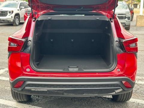 New Apex Red 2026 Chevrolet Trax 2RS FWD - photo 9 - Stock #260991