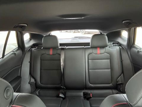 New Mosaic Black Metallic 2026 Chevrolet Trax 2RS FWD - photo 26 - Stock #260790
