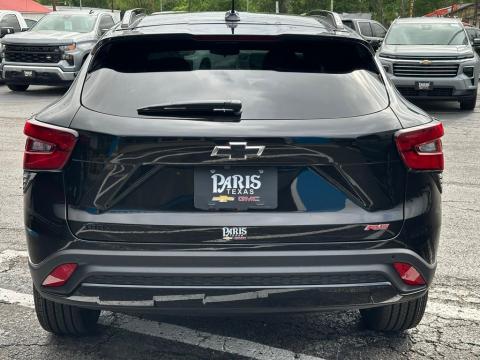 New Mosaic Black Metallic 2026 Chevrolet Trax 2RS FWD - photo 5 - Stock #260790