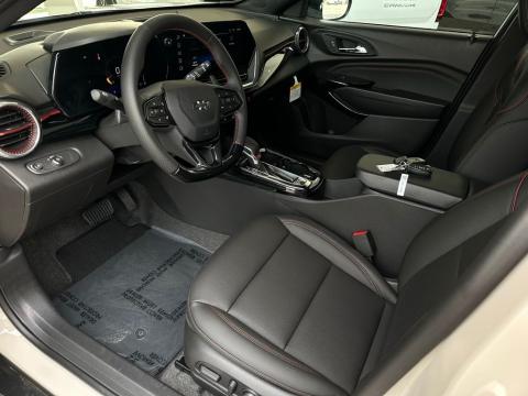 New White Sands 2026 Chevrolet Trax 2RS FWD - photo 10 - Stock #260814