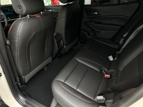 New White Sands 2026 Chevrolet Trax 2RS FWD - photo 15 - Stock #260814