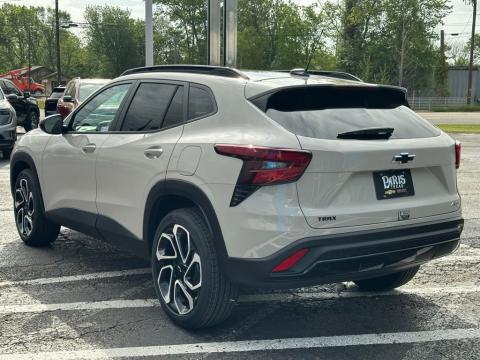 New White Sands 2026 Chevrolet Trax 2RS FWD - photo 7 - Stock #260814