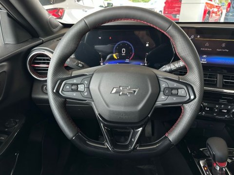 New Sterling Gray Metallic 2026 Chevrolet Trax 2RS FWD - photo 19 - Stock #261110