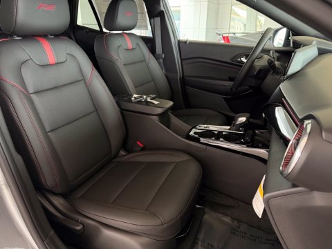 New Sterling Gray Metallic 2026 Chevrolet Trax 2RS FWD - photo 17 - Stock #261312