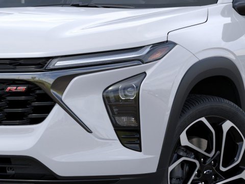 New Summit White 2026 Chevrolet Trax 2RS FWD - photo 10 - Stock #261234