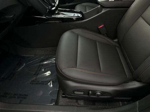 New Marina Blue Metallic 2026 Chevrolet Trax 2RS FWD - photo 12 - Stock #260798