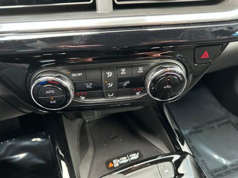 New Marina Blue Metallic 2026 Chevrolet Trax 2RS FWD - photo 25 - Stock #260798