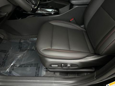 New Mosaic Black Metallic 2026 Chevrolet Trax 2RS FWD - photo 12 - Stock #260803