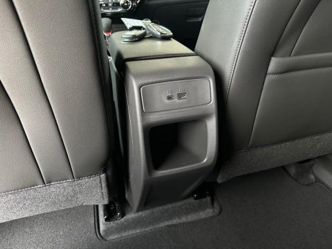 New Mosaic Black Metallic 2026 Chevrolet Trax 2RS FWD - photo 22 - Stock #260803