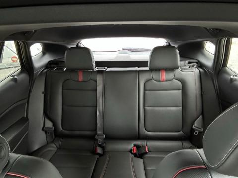 New Mosaic Black Metallic 2026 Chevrolet Trax 2RS FWD - photo 26 - Stock #260803