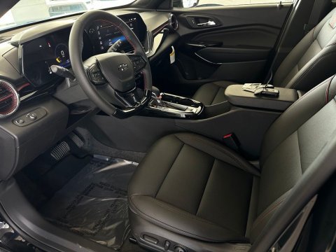 New Mosaic Black Metallic 2026 Chevrolet Trax 2RS FWD - photo 10 - Stock #261112