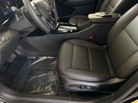 New Mosaic Black Metallic 2026 Chevrolet Trax 2RS FWD - photo 12 - Stock #261112