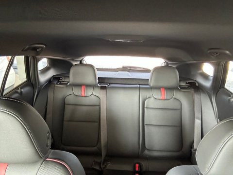 New Mosaic Black Metallic 2026 Chevrolet Trax 2RS FWD - photo 26 - Stock #261112