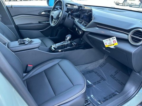 New Cacti Green 2026 Chevrolet Trax ACTIV FWD - photo 16 - Stock #261115