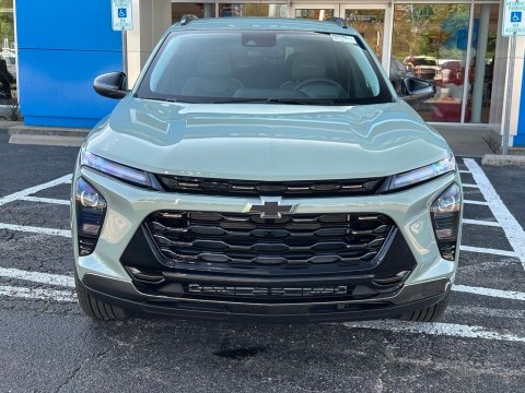 New Cacti Green 2026 Chevrolet Trax ACTIV FWD - photo 2 - Stock #261115