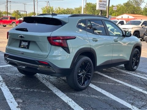New Cacti Green 2026 Chevrolet Trax ACTIV FWD - photo 6 - Stock #261115