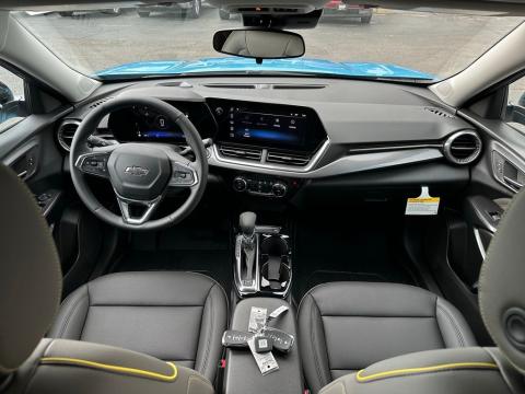 New Marina Blue 2026 Chevrolet Trax ACTIV FWD - photo 20 - Stock #260849
