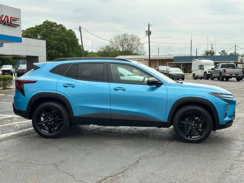 New Marina Blue 2026 Chevrolet Trax ACTIV FWD - photo 4 - Stock #260849