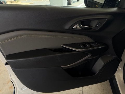 New White Sands 2026 Chevrolet Trax ACTIV FWD - photo 11 - Stock #261282