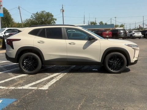 New White Sands 2026 Chevrolet Trax ACTIV FWD - photo 4 - Stock #261282