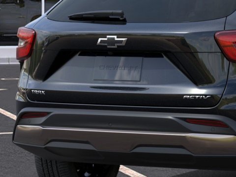 New Mosaic Black Metallic 2026 Chevrolet Trax ACTIV FWD - photo 14 - Stock #261289