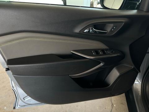 New Sterling Gray Metallic 2026 Chevrolet Trax ACTIV FWD - photo 11 - Stock #260754