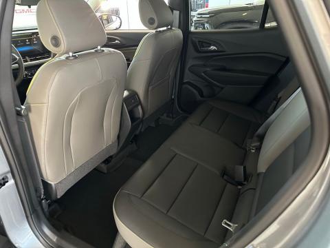 New Sterling Gray Metallic 2026 Chevrolet Trax ACTIV FWD - photo 15 - Stock #260754