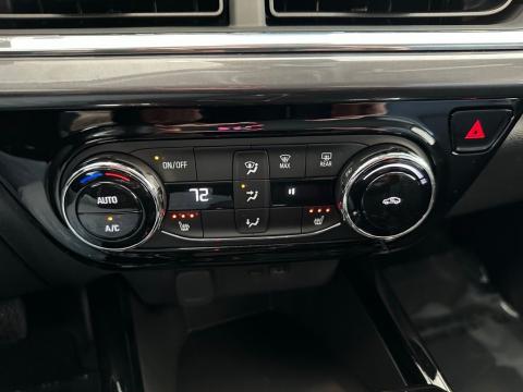 New Sterling Gray Metallic 2026 Chevrolet Trax ACTIV FWD - photo 25 - Stock #260754