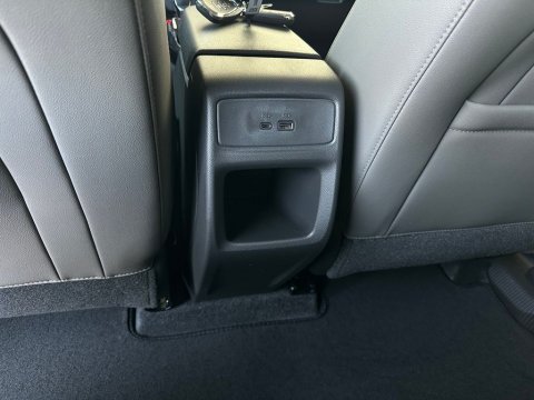New Mosaic Black Metallic 2026 Chevrolet Trax ACTIV FWD - photo 22 - Stock #261100