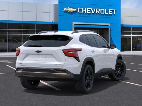 New Summit White 2026 Chevrolet Trax ACTIV FWD - photo 4 - Stock #261281