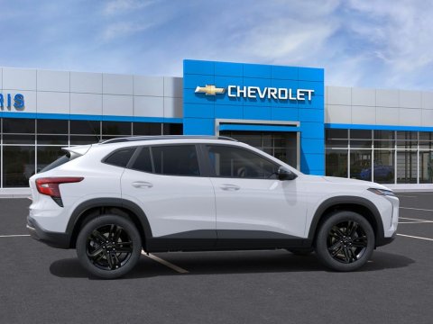 New Summit White 2026 Chevrolet Trax ACTIV FWD - photo 5 - Stock #261281