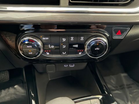 New Sterling Gray Metallic 2026 Chevrolet Trax ACTIV FWD - photo 23 - Stock #261271