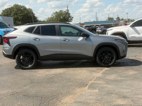 New Sterling Gray Metallic 2026 Chevrolet Trax ACTIV FWD - photo 4 - Stock #261271