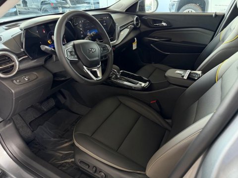 New Sterling Gray Metallic 2026 Chevrolet Trax ACTIV FWD - photo 8 - Stock #261271