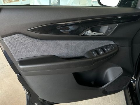 New Mosaic Black Metallic 2026 Chevrolet TrailBlazer LS FWD - photo 11 - Stock #261148