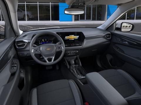 New Summit White 2026 Chevrolet TrailBlazer LT FWD - photo 15 - Stock #260952
