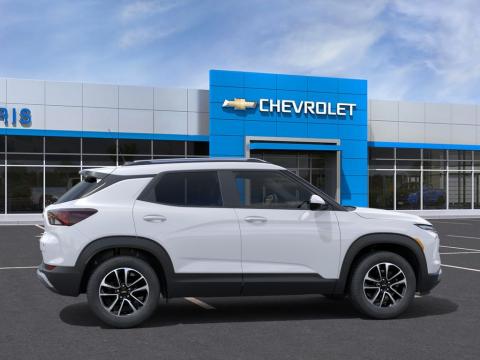 New Summit White 2026 Chevrolet TrailBlazer LT FWD - photo 5 - Stock #260952
