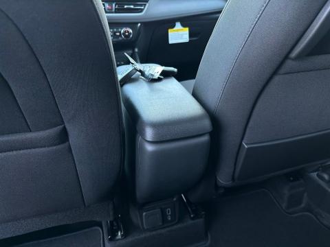 New Summit White 2026 Chevrolet TrailBlazer LT FWD - photo 22 - Stock #260952