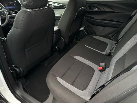 New Summit White 2026 Chevrolet TrailBlazer LT FWD - photo 15 - Stock #260791