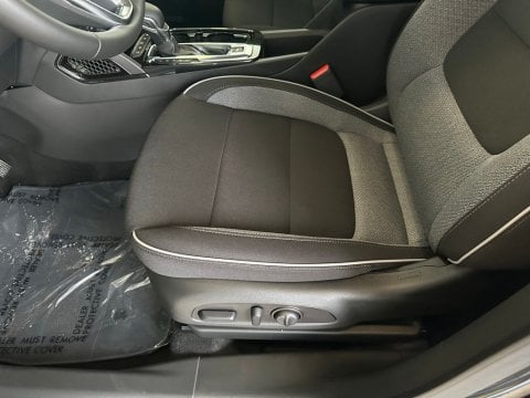 New Mosaic Black Metallic 2026 Chevrolet TrailBlazer LT FWD - photo 12 - Stock #260844