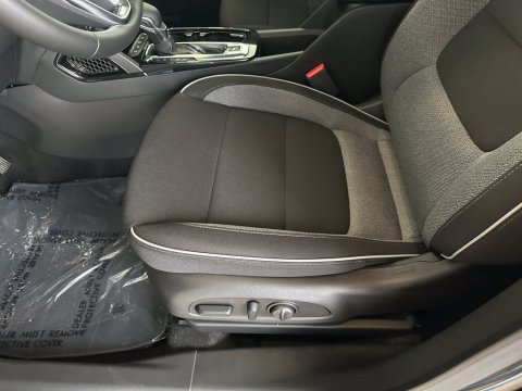 New Mosaic Black Metallic 2026 Chevrolet TrailBlazer LT FWD - photo 13 - Stock #260844