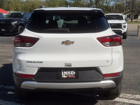 New Summit White 2026 Chevrolet TrailBlazer LT FWD - photo 6 - Stock #261434