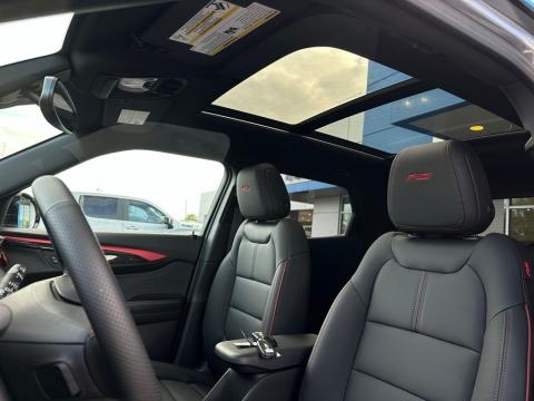 New Sterling Gray Metallic 2026 Chevrolet TrailBlazer RS FWD - photo 14 - Stock #260840