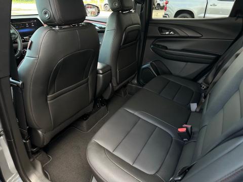 New Sterling Gray Metallic 2026 Chevrolet TrailBlazer RS FWD - photo 15 - Stock #260840