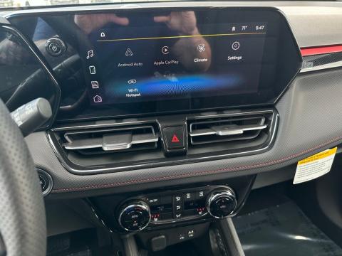 New Sterling Gray Metallic 2026 Chevrolet TrailBlazer RS FWD - photo 24 - Stock #260840